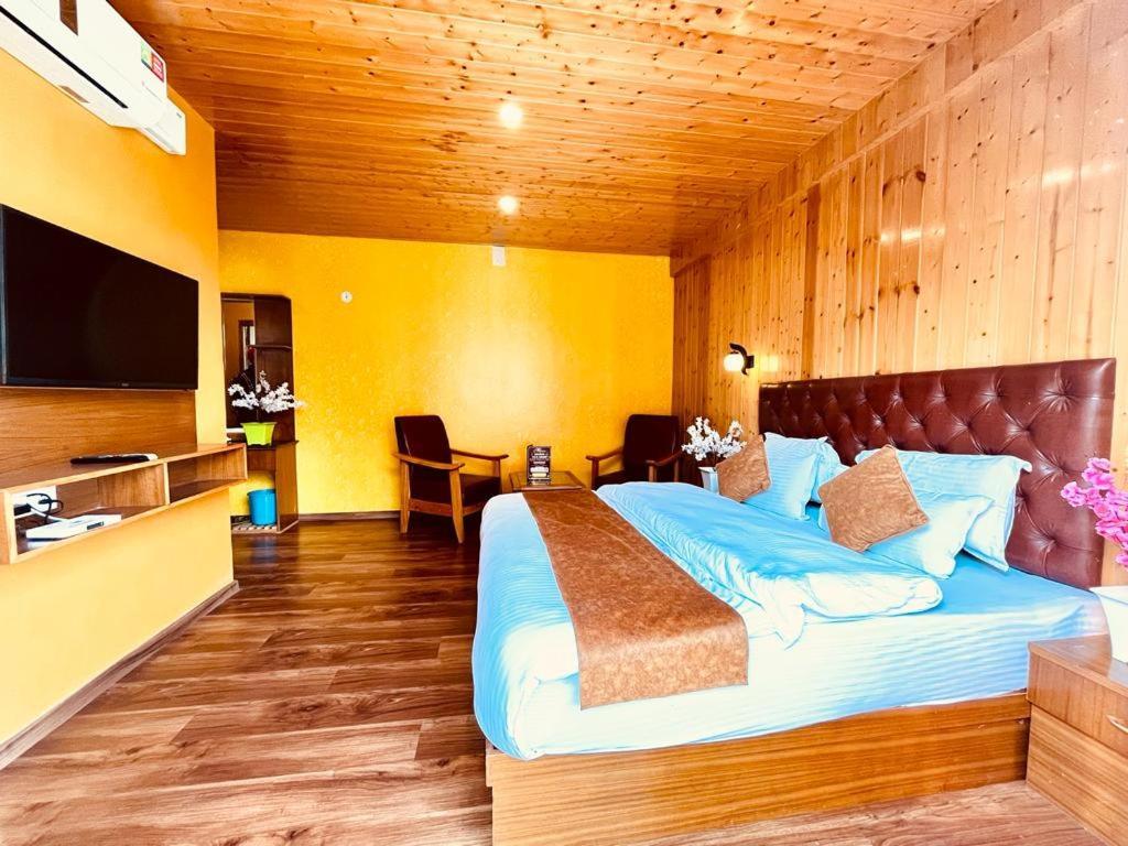 Tata Vista Resort Mall Road Manali - Centrally Heated & Air Cooled Exteriör bild